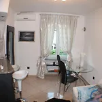 Amorino Apartment *