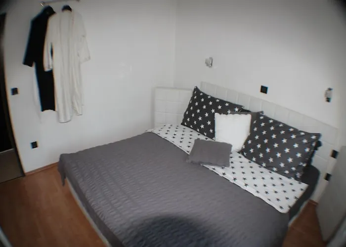 Amorino Apartman *