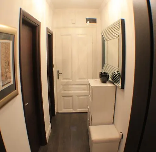 Amorino Apartman *